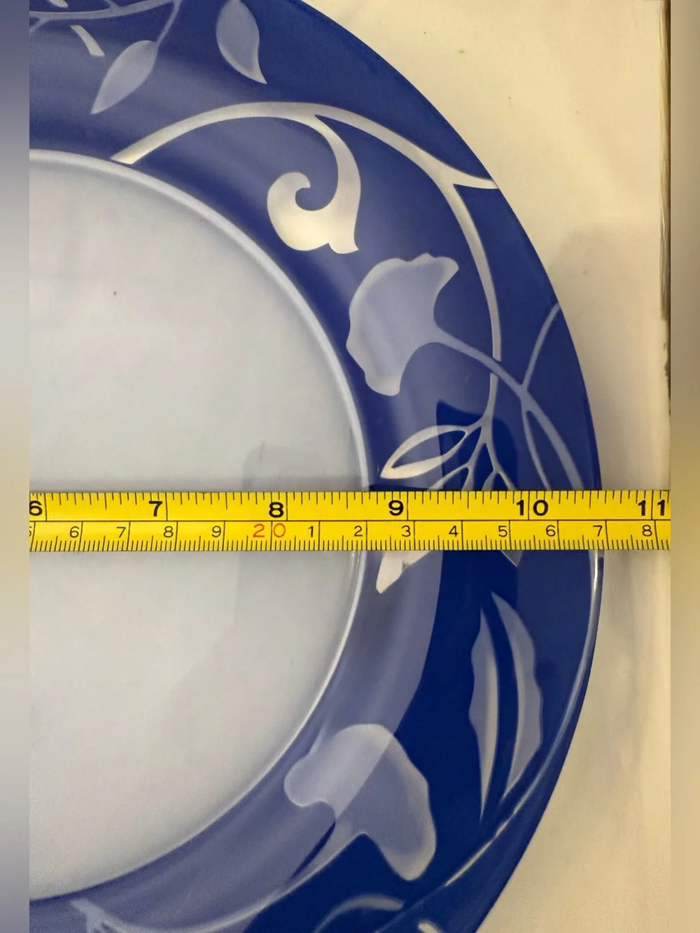 6 Luminarc Plenitude distinctive cobalt blue glass border. By Arcoroc France